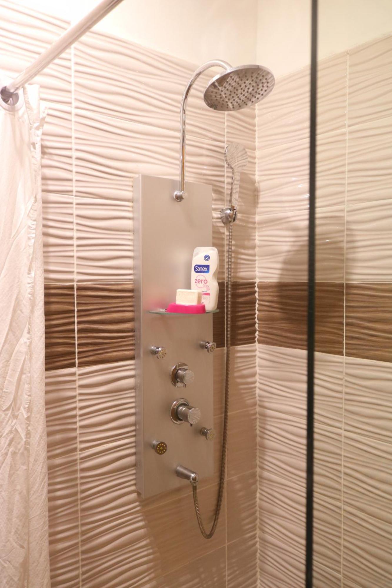 Le Moringa Appartement Baie-Mahault Buitenkant foto